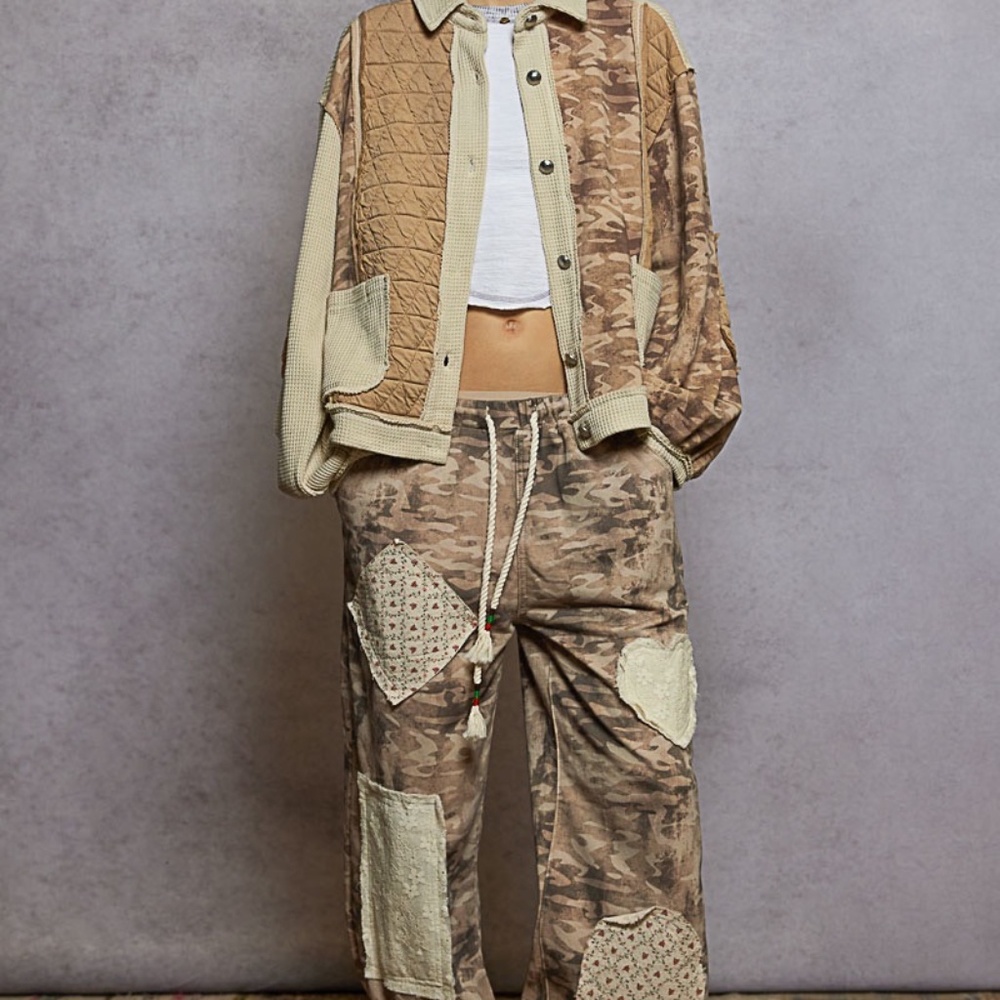 New POL Relaxed Fit Jogger Pants French Terry Camo Patchwork Elastic Waist Roomy - Picture 8 of 10
